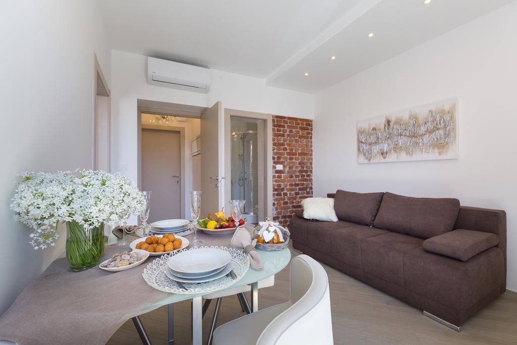 Central Boutique Apartments With Balconies, In Walking Distance To The Sea Задар Екстериор снимка