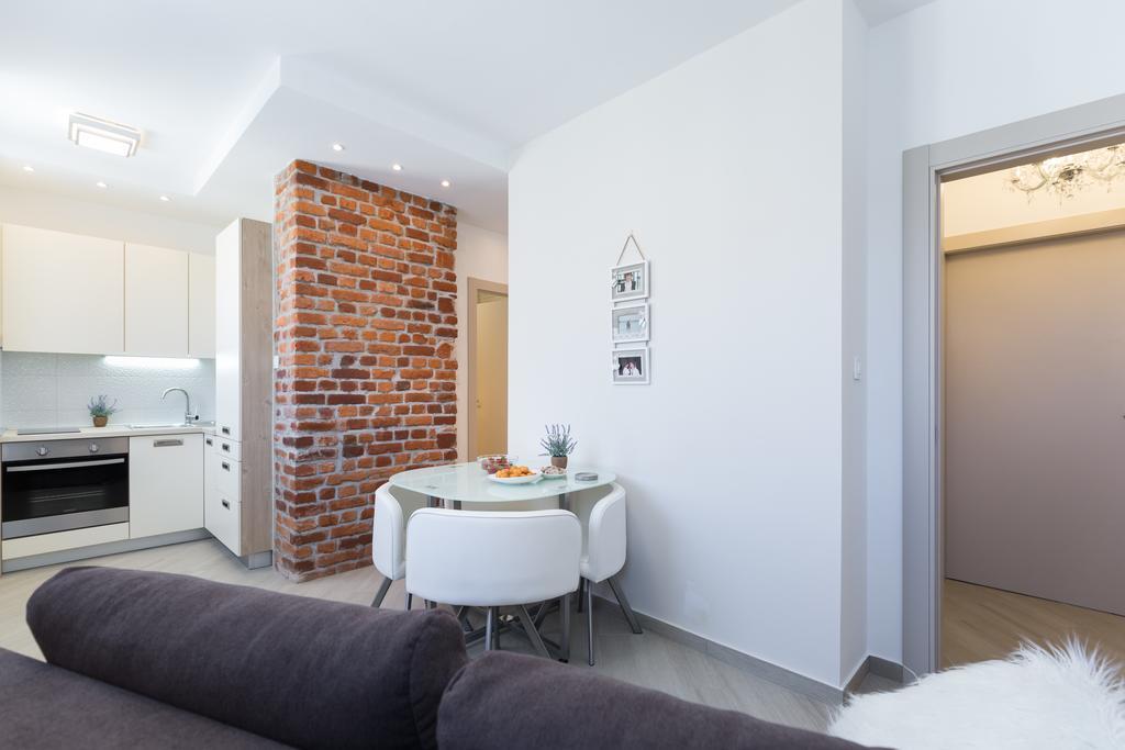 Central Boutique Apartments With Balconies, In Walking Distance To The Sea Задар Екстериор снимка