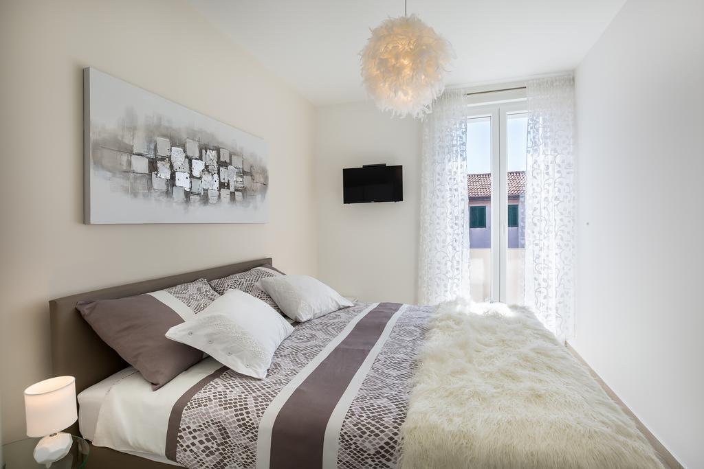 Central Boutique Apartments With Balconies, In Walking Distance To The Sea Задар Екстериор снимка