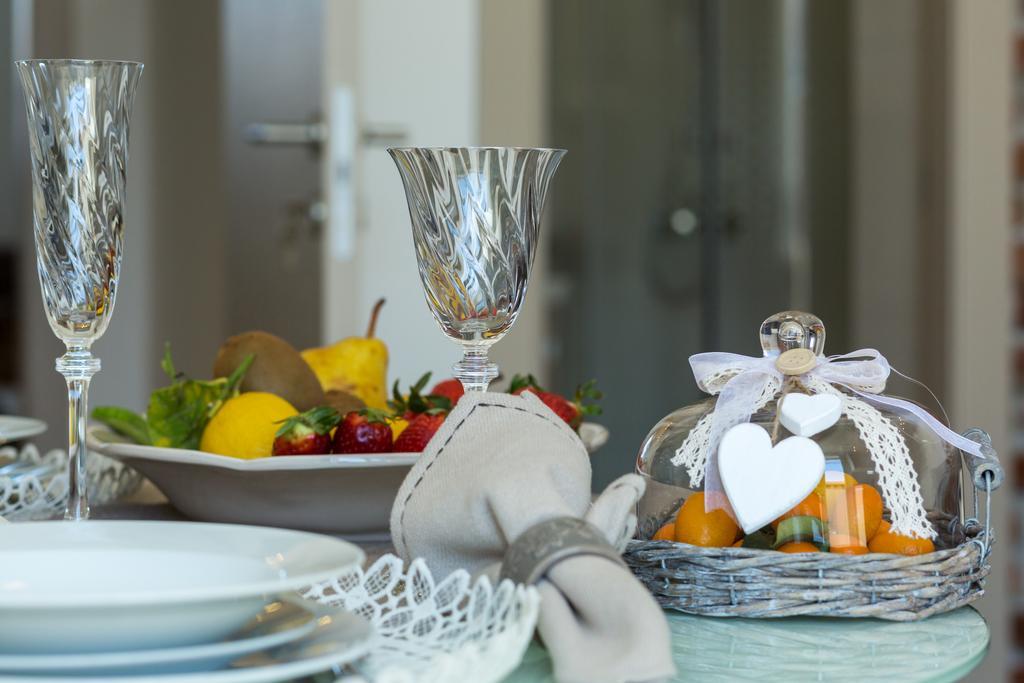 Central Boutique Apartments With Balconies, In Walking Distance To The Sea Задар Екстериор снимка